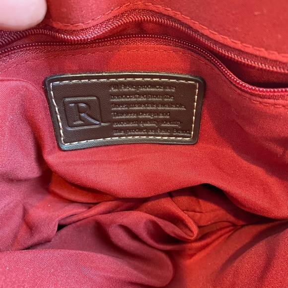 Relic Red Paisley Relic Medium Crossbody Purse Bag - Picture 7 of 12